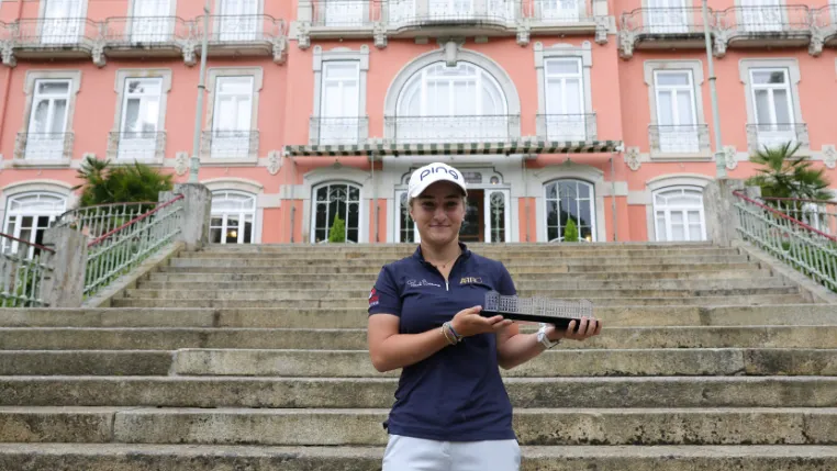 Super Bock Ladies Open : Sara Brentcheneff tient enfin son trophée